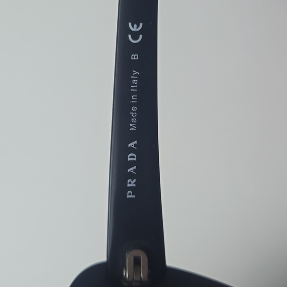 Prada Sunglasses - Picture 4 of 5